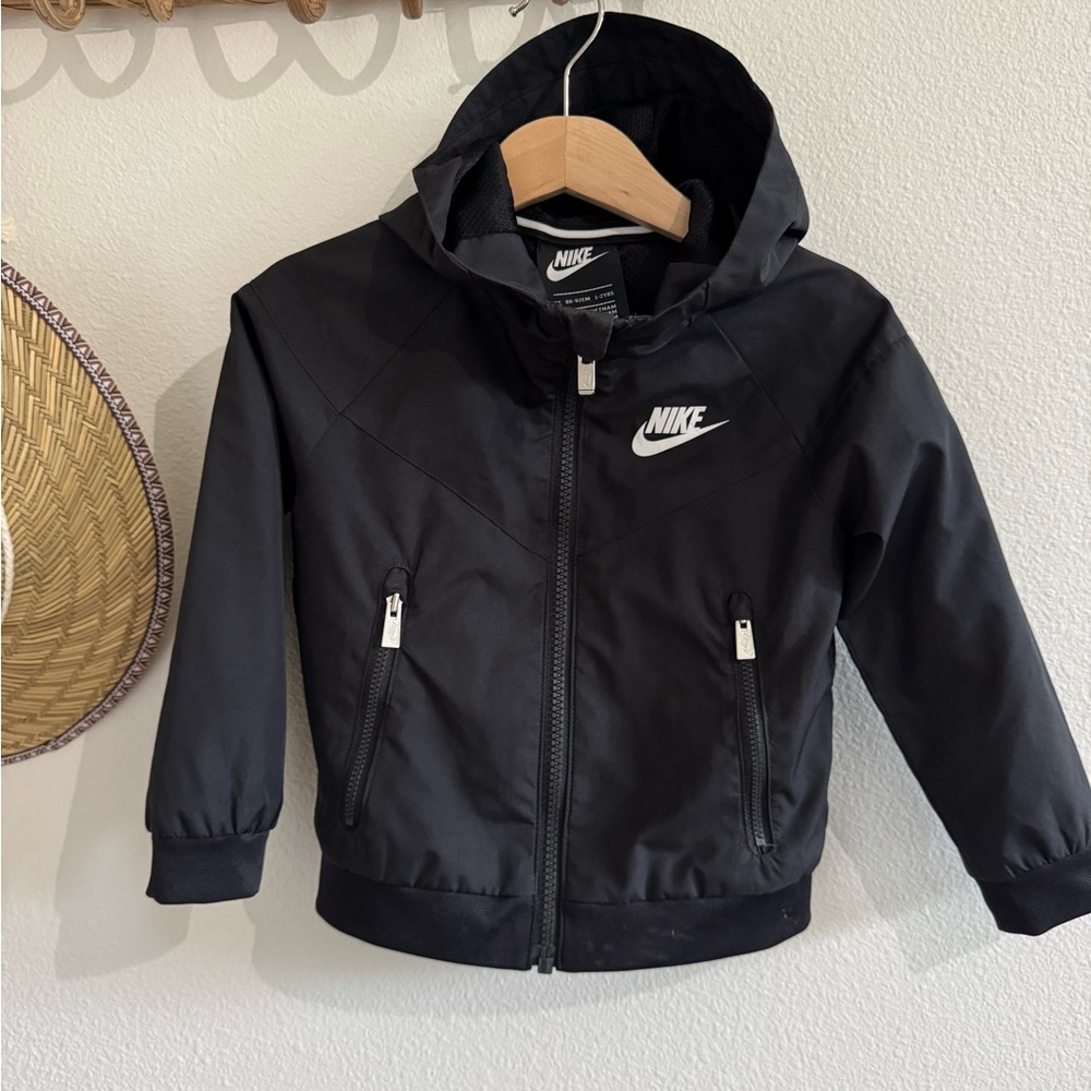 Nike windbreaker jacket